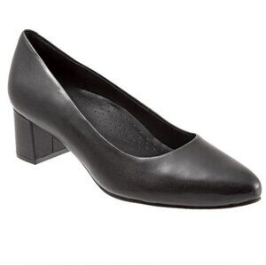 NWT Trotters Kari Block Heel, Black, 9M and 10M